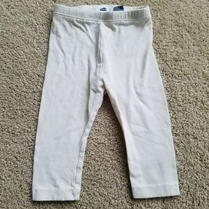 Old Navy Cream Capri Pants